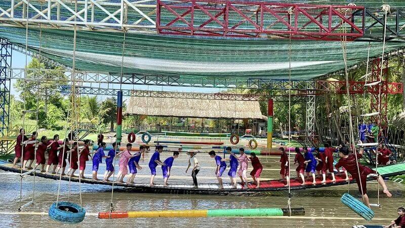 竹種の保存と保存に加えて、トゥサン竹園のエコツーリズムスペースも投資家によって借りられ、印象的な楽しいアクティビティを企画しています。