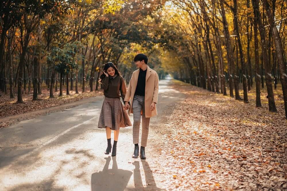 ブダンゴム林には西洋のロマンチックで詩的な風景があり、美しい写真が撮れることを約束します。