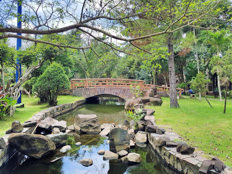 Làng cổ Phước Lộc Thọ