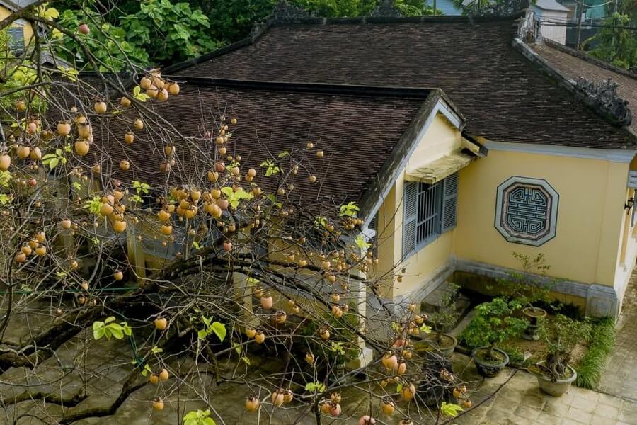 An Hien 가든 하우스의 독특한 건축학적 아름다움은 수년 동안 동일하게 유지되었습니다.