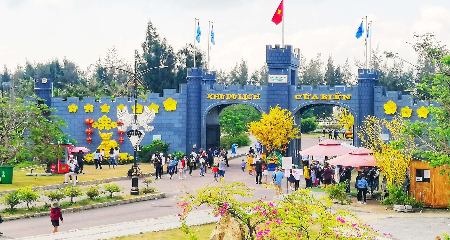 퀴논 씨 게이트(Quy Nhon Sea Gate) 관광 지역
