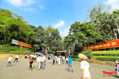 Na Hang tourist area