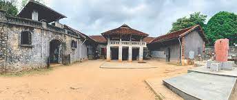 Nhà ngục Sơn La trường học cách Mạng