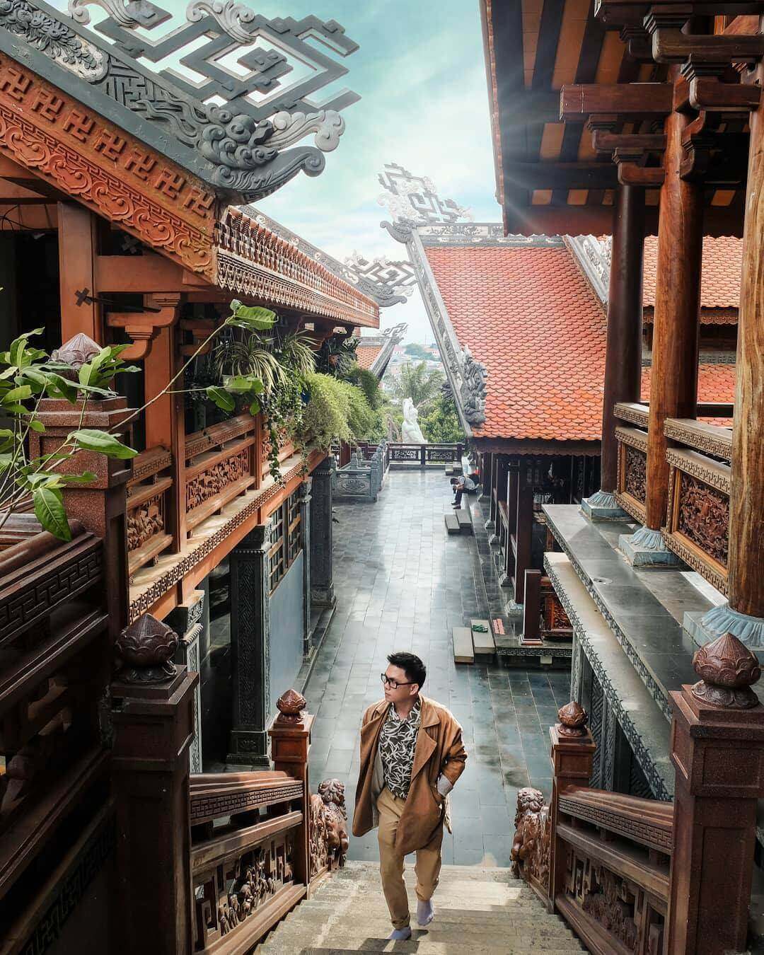 Làng cà phê Trung Nguyên