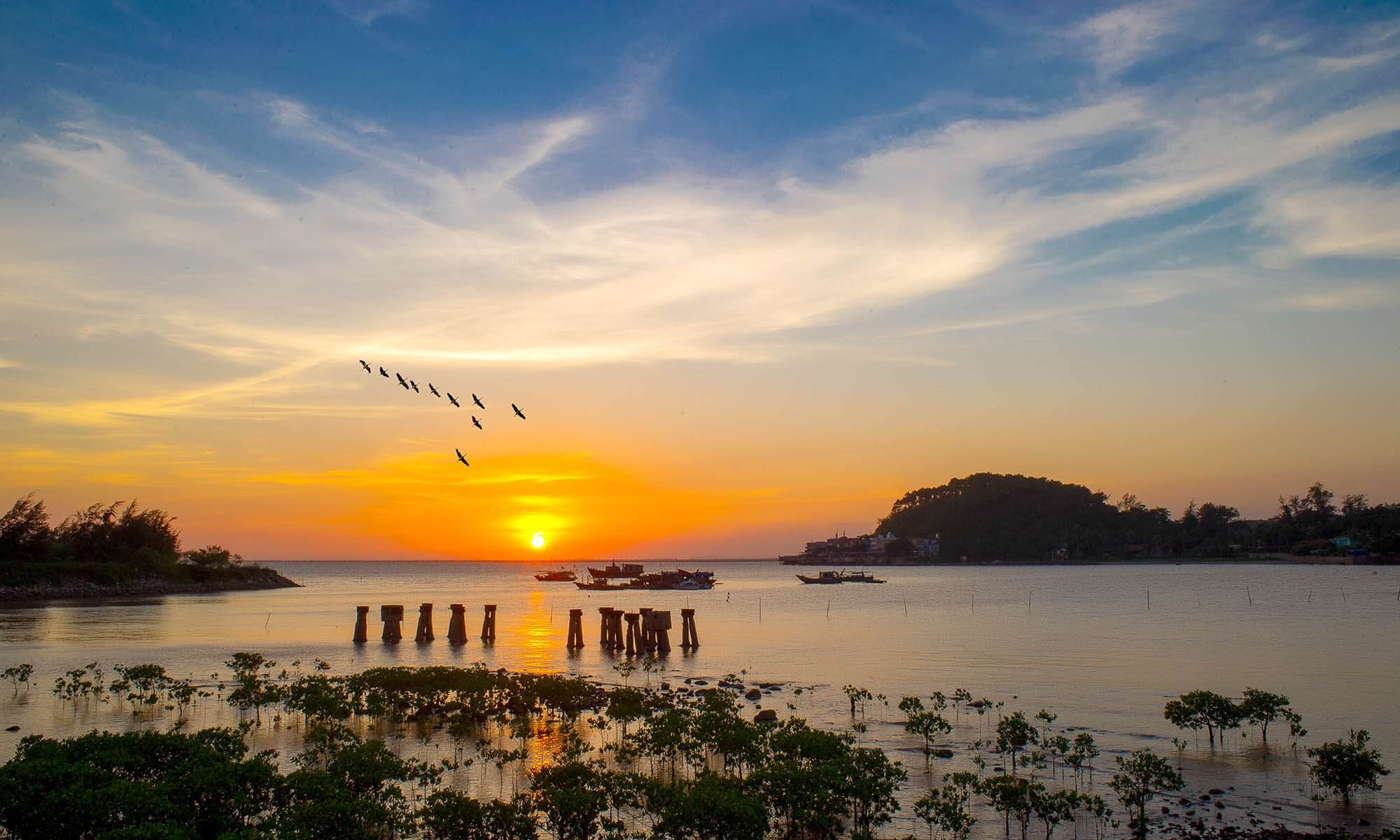 Why Do Son Beach Remains a Top Destination for Northern Vietnam