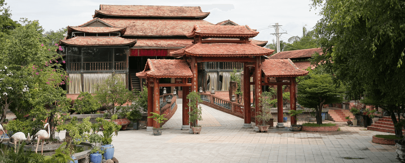 Làng cổ Phước Lộc Thọ