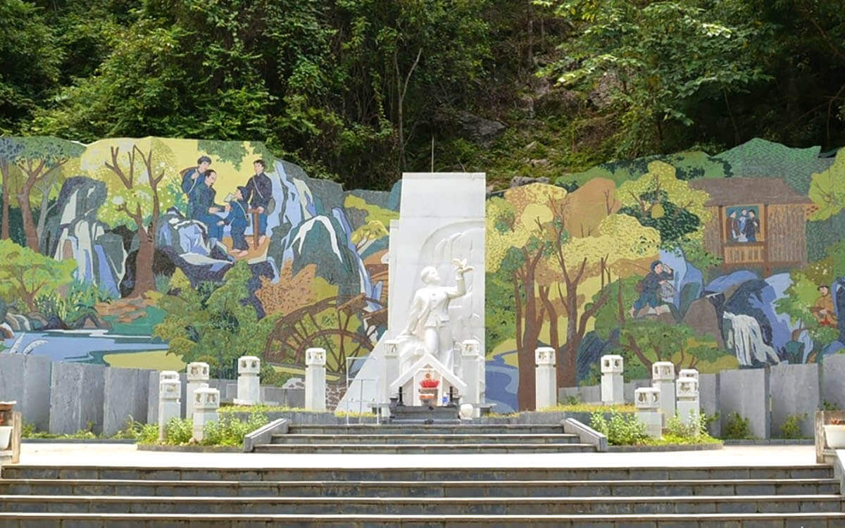 Khu di tích lịch sử Kim Đồng