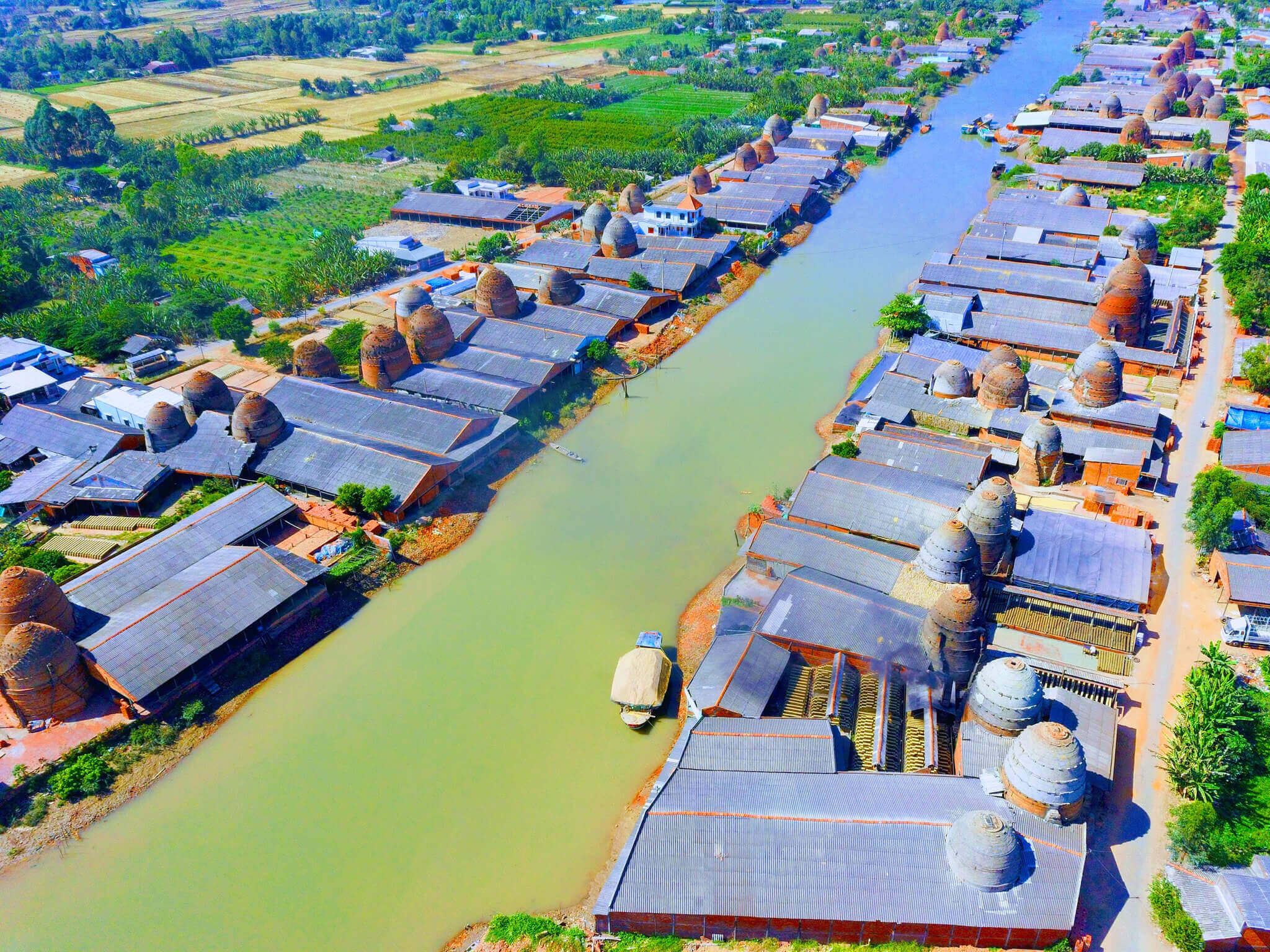 Lò gạch Mang Thít