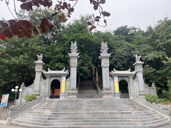 Cao An Lac Temple