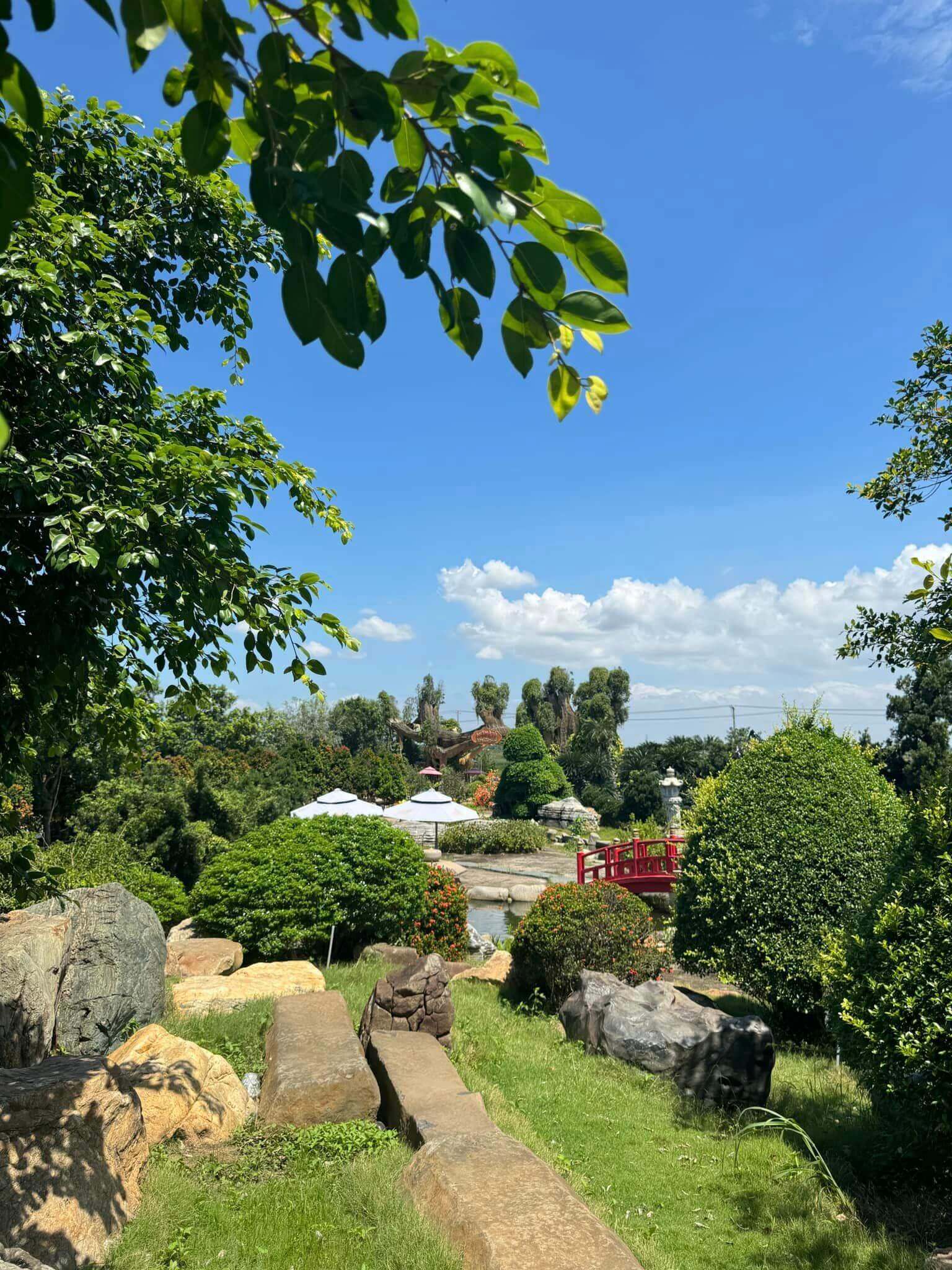 Vườn thú Mỹ Quỳnh