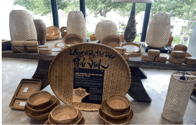 Na Hang tourist area