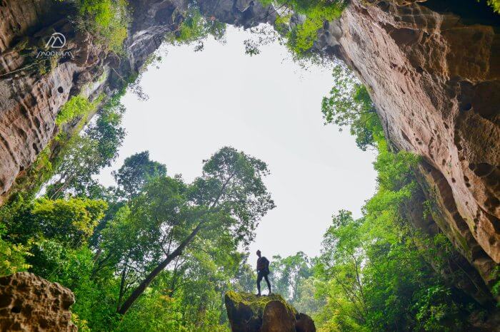 Sinh Ton Valley - Thuy Cung 동굴