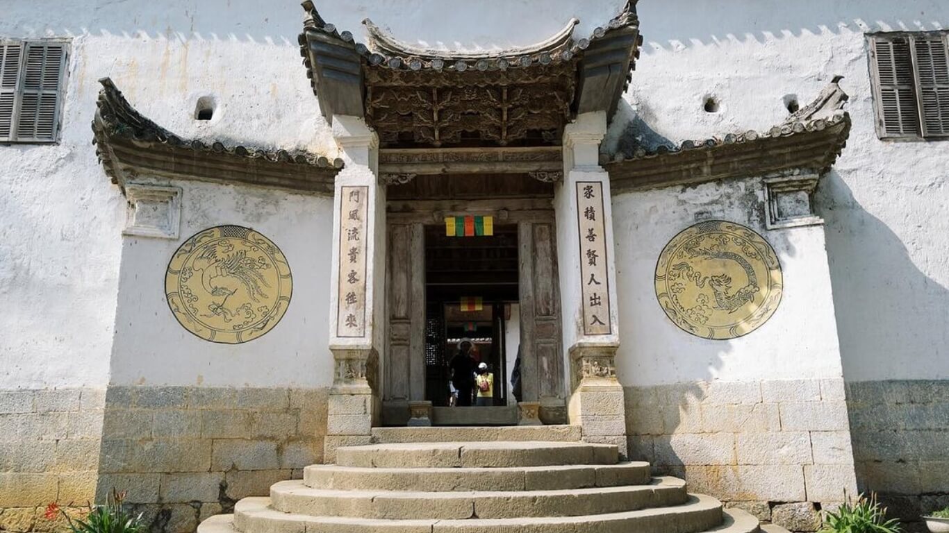 Chuyện Chưa Kể Về Dinh Thự Họ Vương: Di Sản Văn Hóa Độc Đáo Của Hà Giang