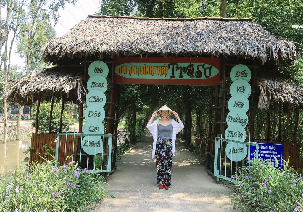 建国記念日 2 ～ 9 日、トラ ス メラレウカの森へビュッフェを食べに行く