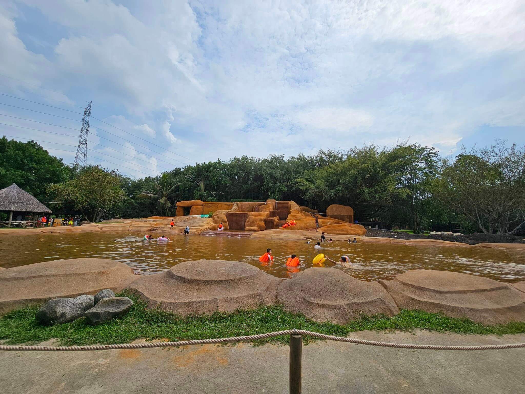 Khu du lịch Bò Cạp Vàng