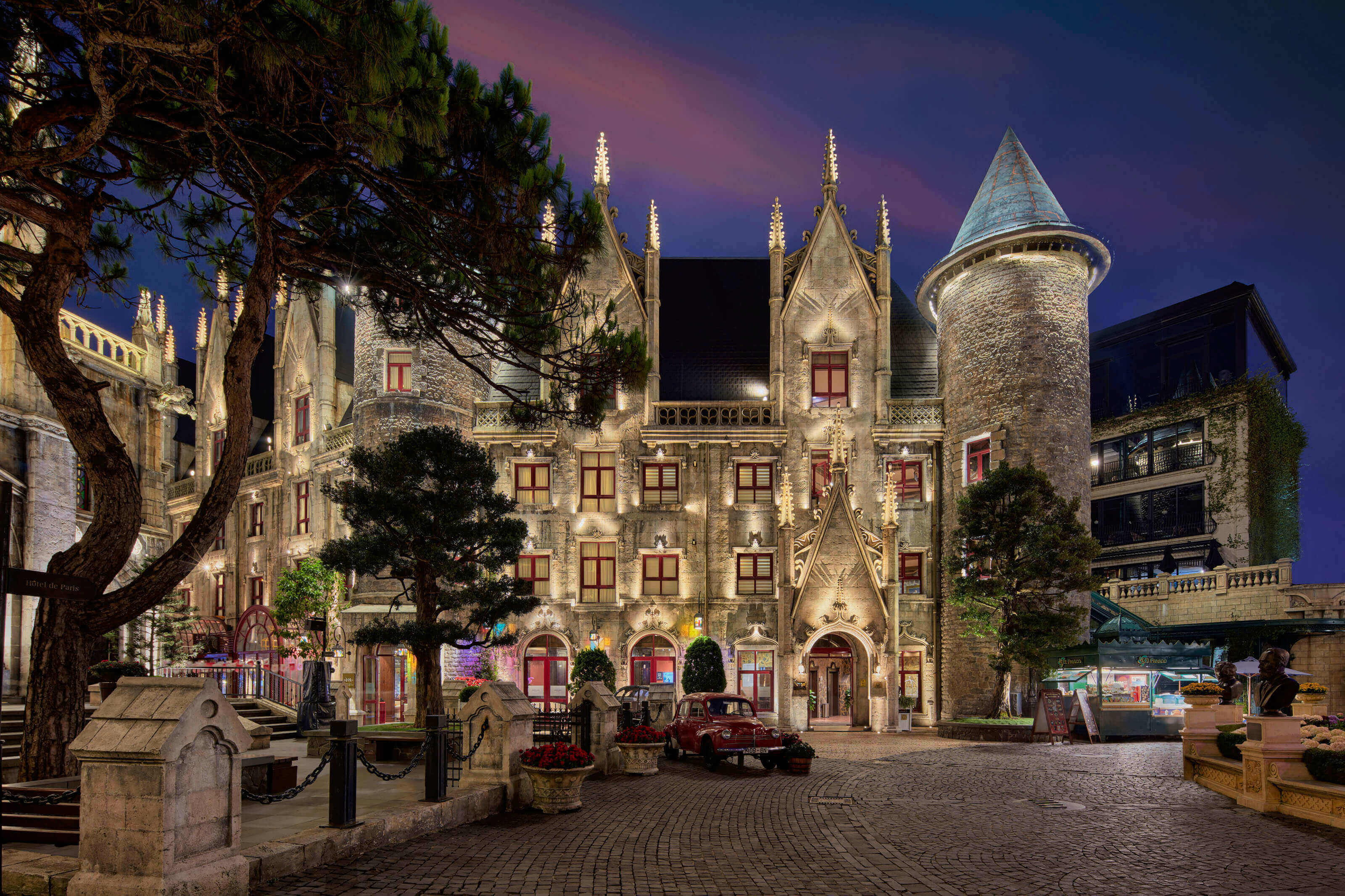 "Ba Na Night - Bana By Night" at Sun World Ba Na Hills