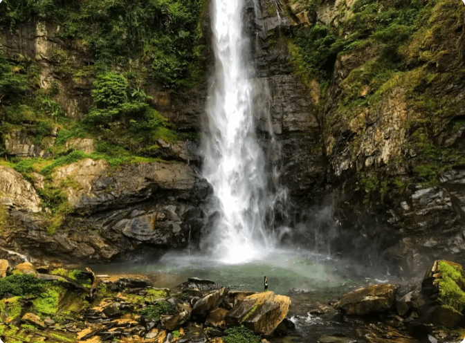 Thác Háng Đề Chơ