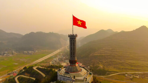 Hoàng hôn tại Cột Cờ Lũng Cú