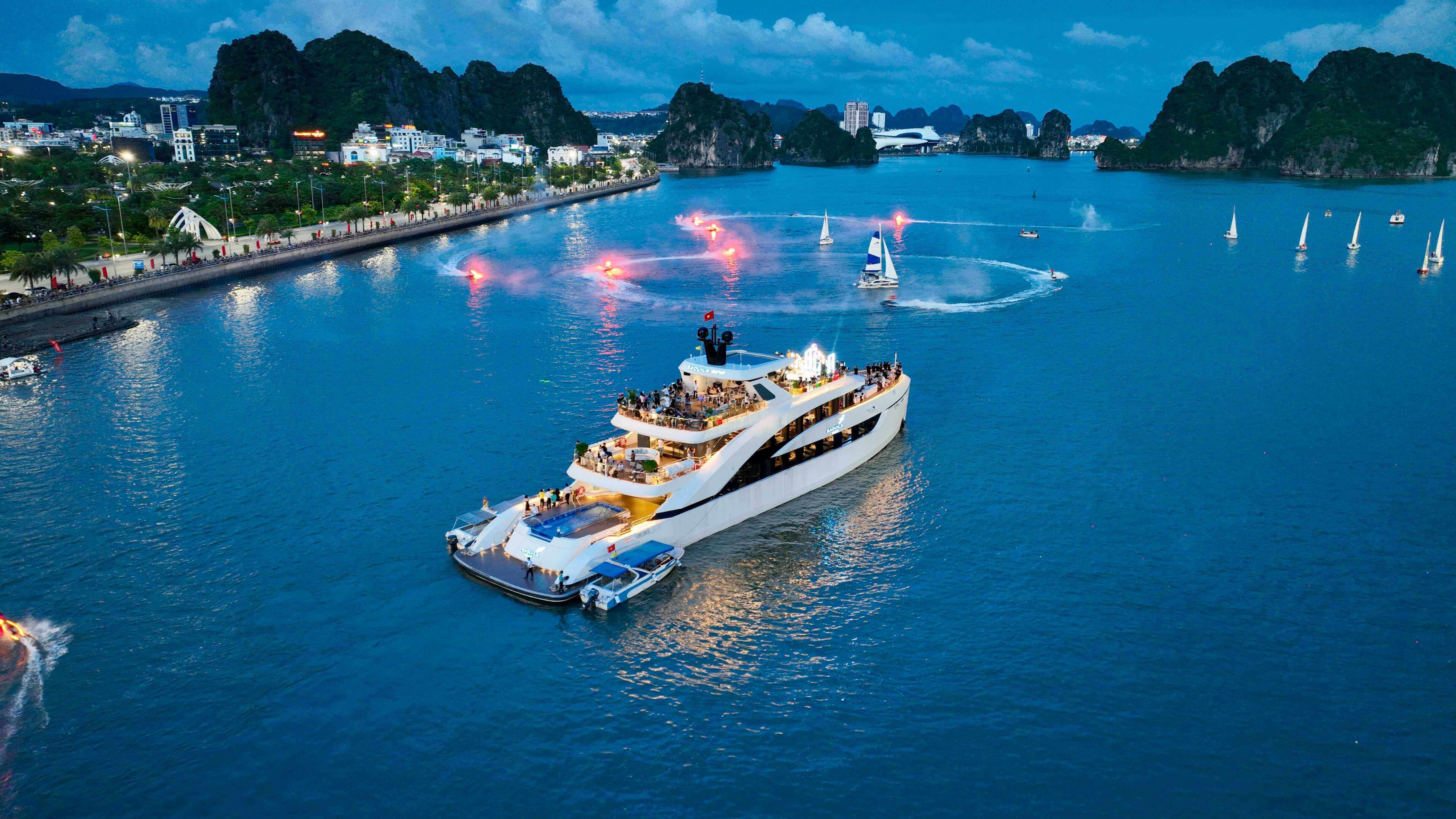 SAQILA CITY VOYAGE 5*