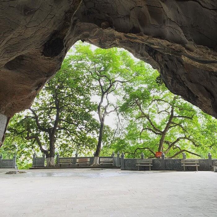 Temple – Kinh Chu Cave