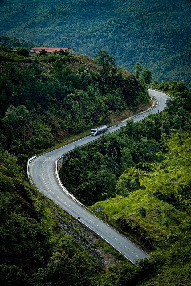 Đèo Pha Đin - Góc nhìn từ trên cao