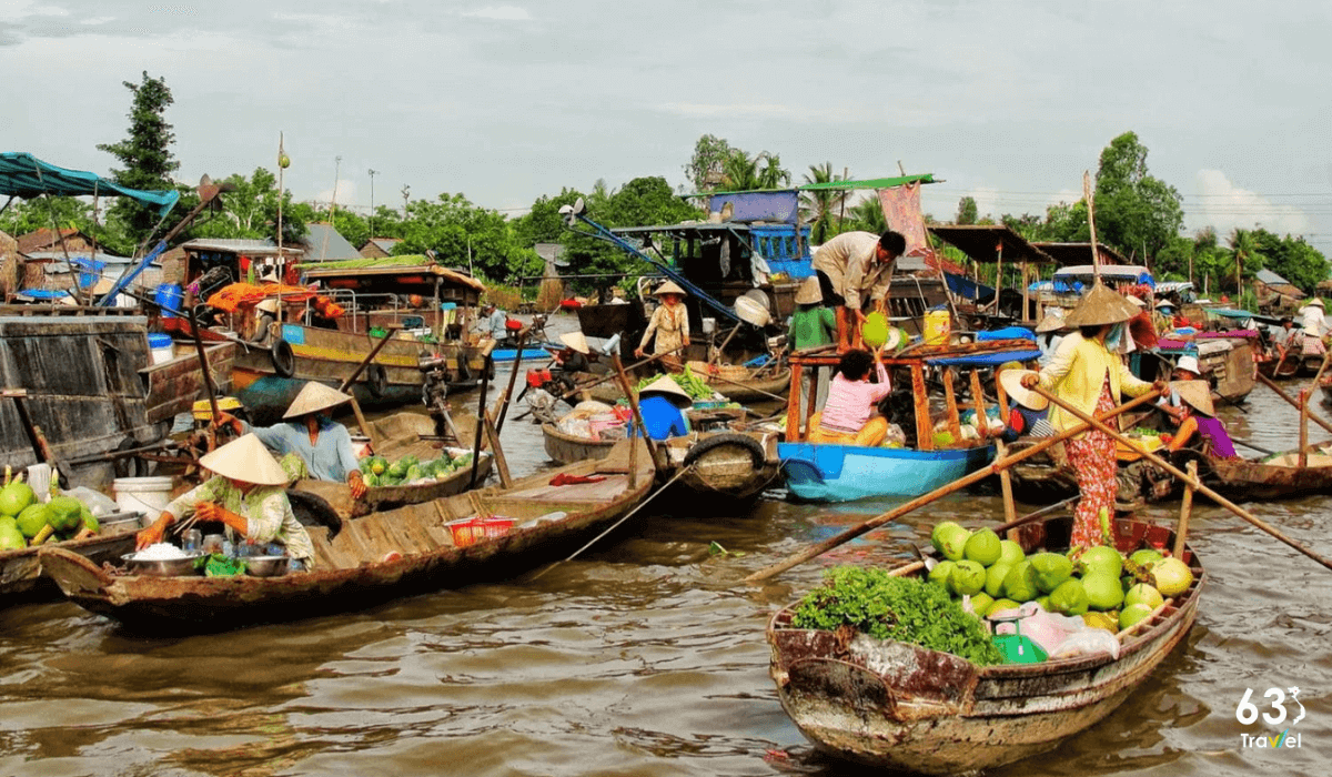 Ngắm trọn nét đẹp độc đáo của Chợ nổi Cái Bè ở Tiền Giang