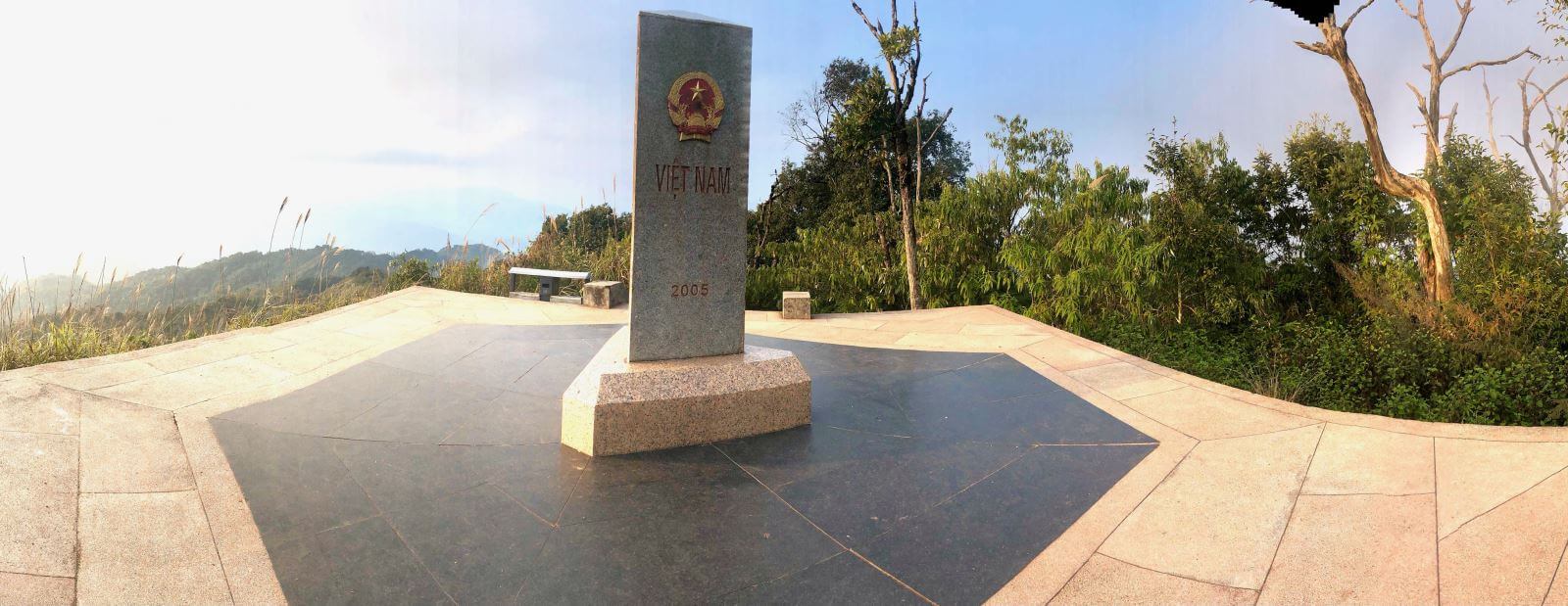 Cực Tây A Pa Chải bên thềm mùa xuân