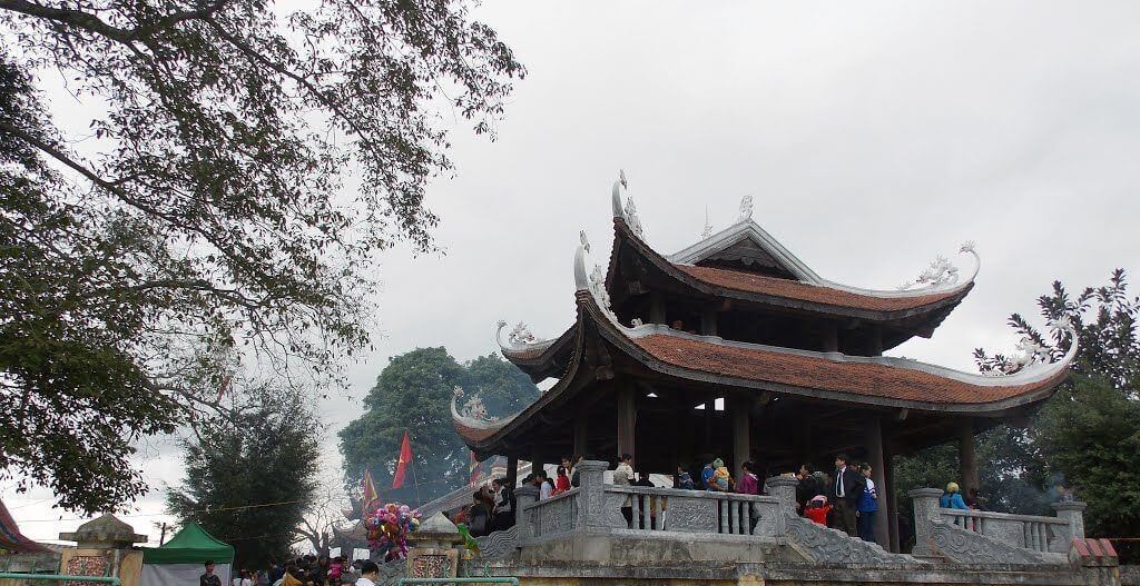Da District Pagoda, Vien Minh Pagoda, Quan Trieu Temple의 종 유물 단지