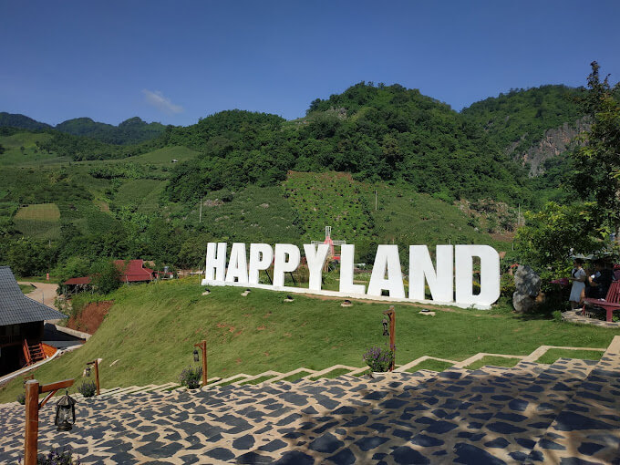Mộc Châu Happy Land.