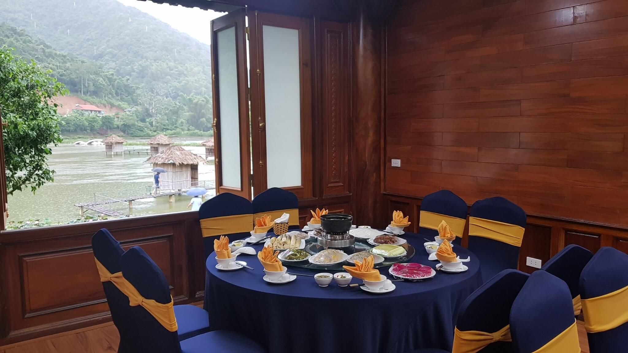 Khu Sinh Thái & Khoáng Nóng U VA