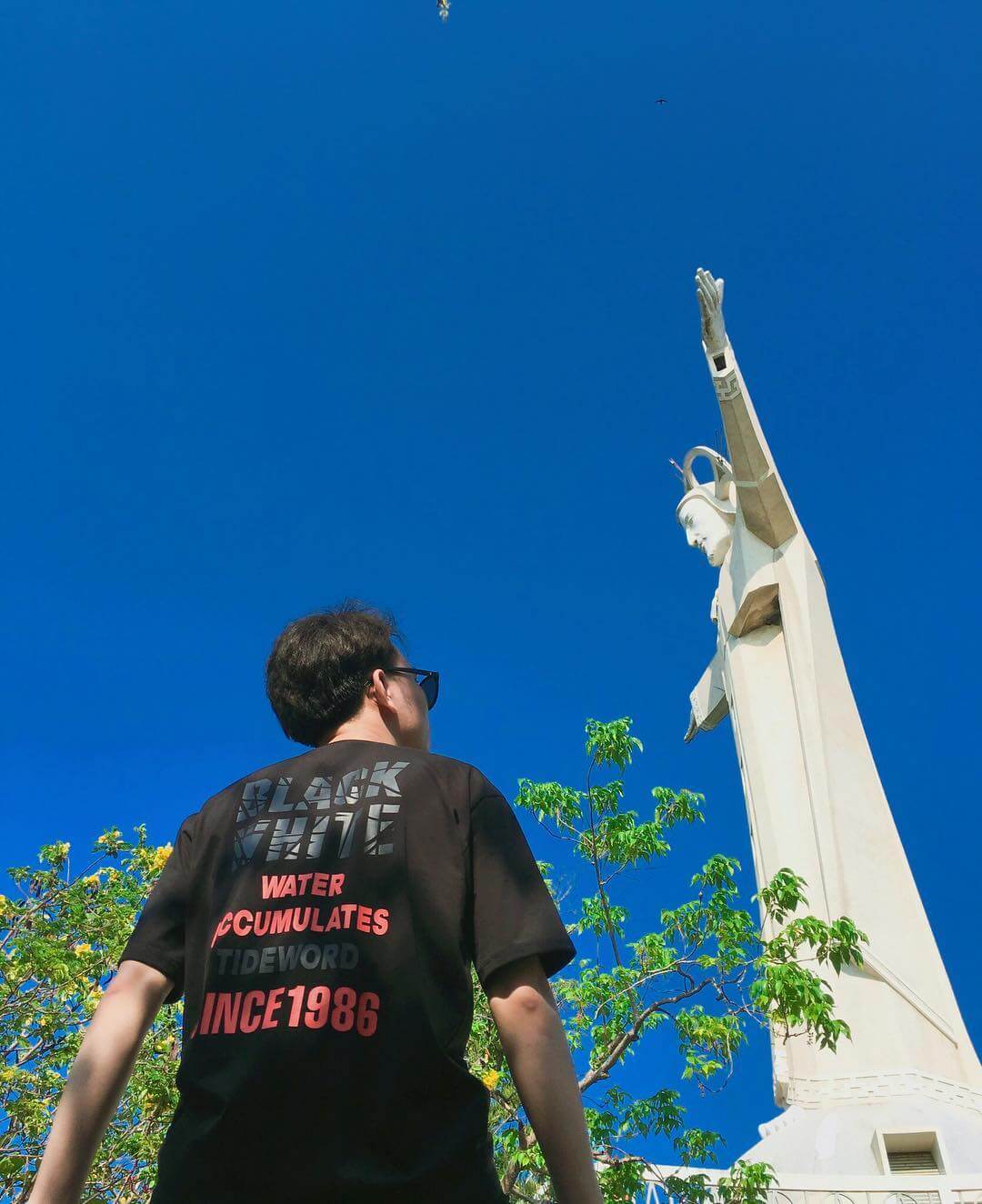 그리스도 붕따우 동상