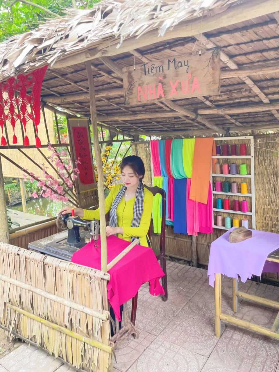 リアルなミニチュアと一緒に写真を撮る