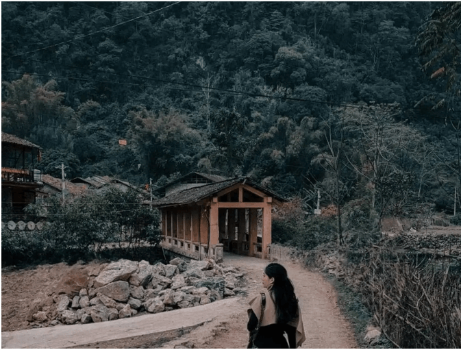 Làng đá cổ Khuổi Ky