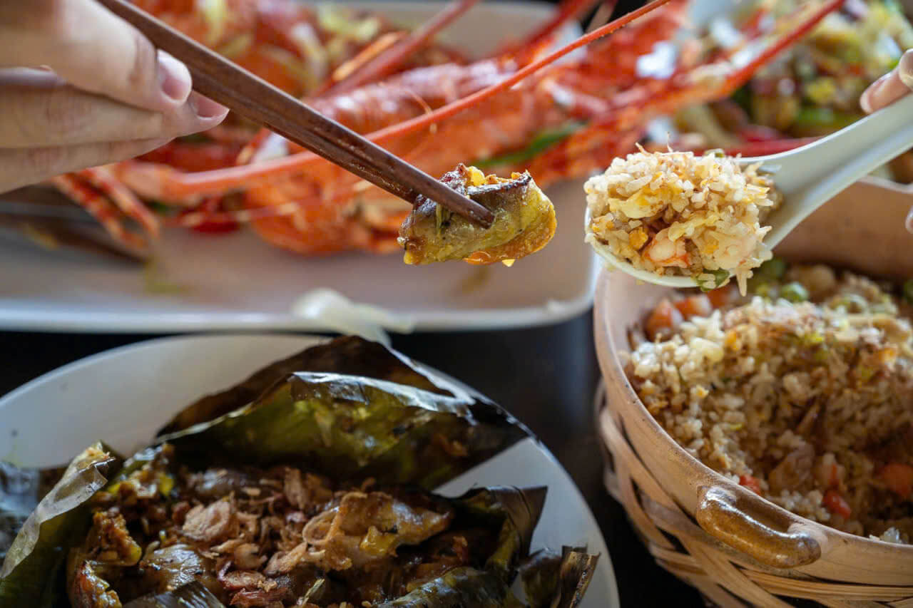 EXPERIENCE LOCAL MARKET AND COOKING CLASS IN HOI AN