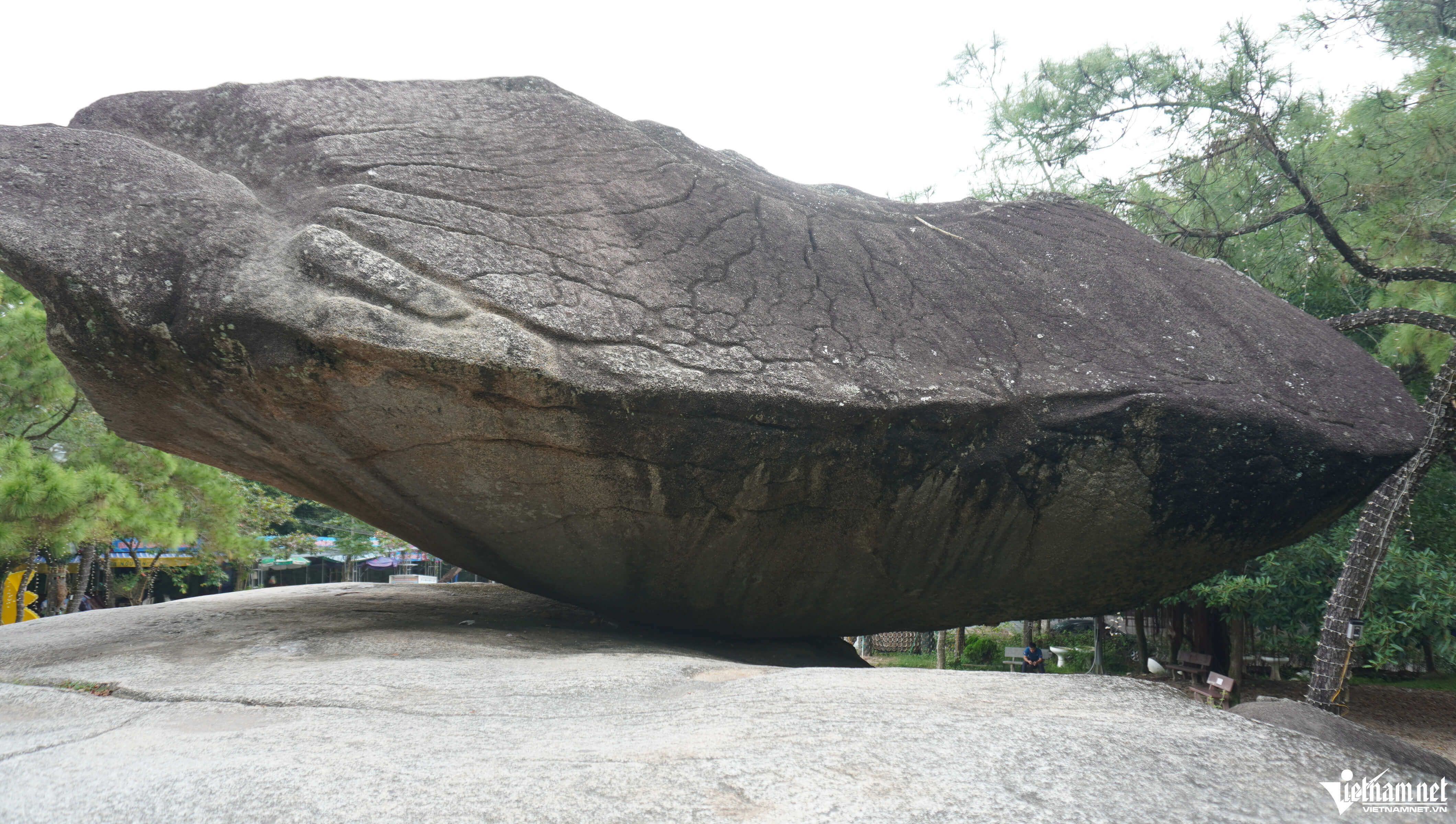 Hòn Trống Mái Sầm Sơn