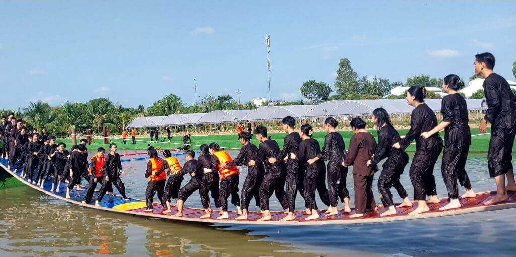 Khu sinh thái Sông Hậu Farm