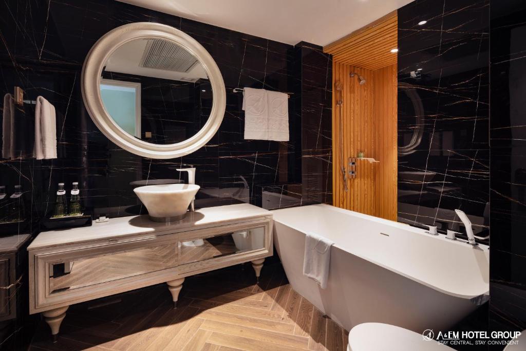 Executive Suite Ban Công