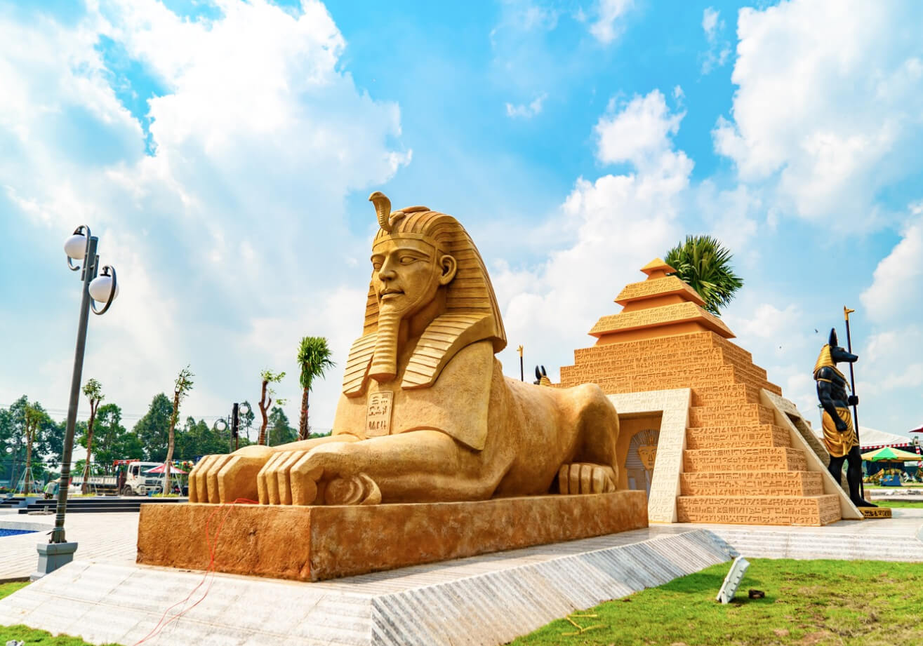 ギザのピラミッド群