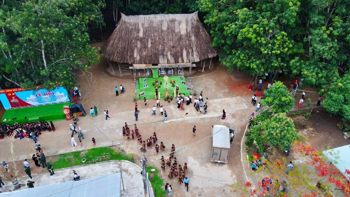 Làng Văn hóa - Du lịch cộng đồng Đắk Răng