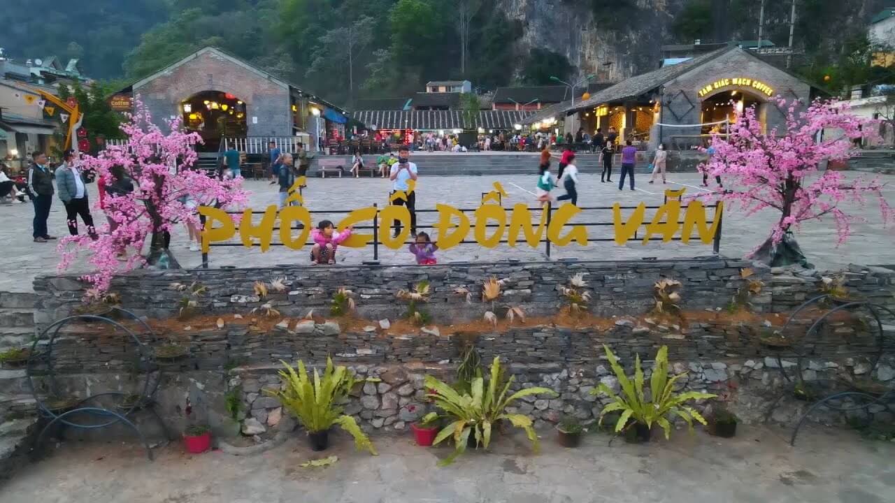 Phố cổ Đồng Văn