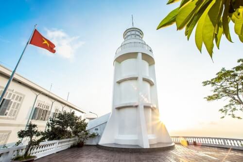 ブンタウ灯台での朝