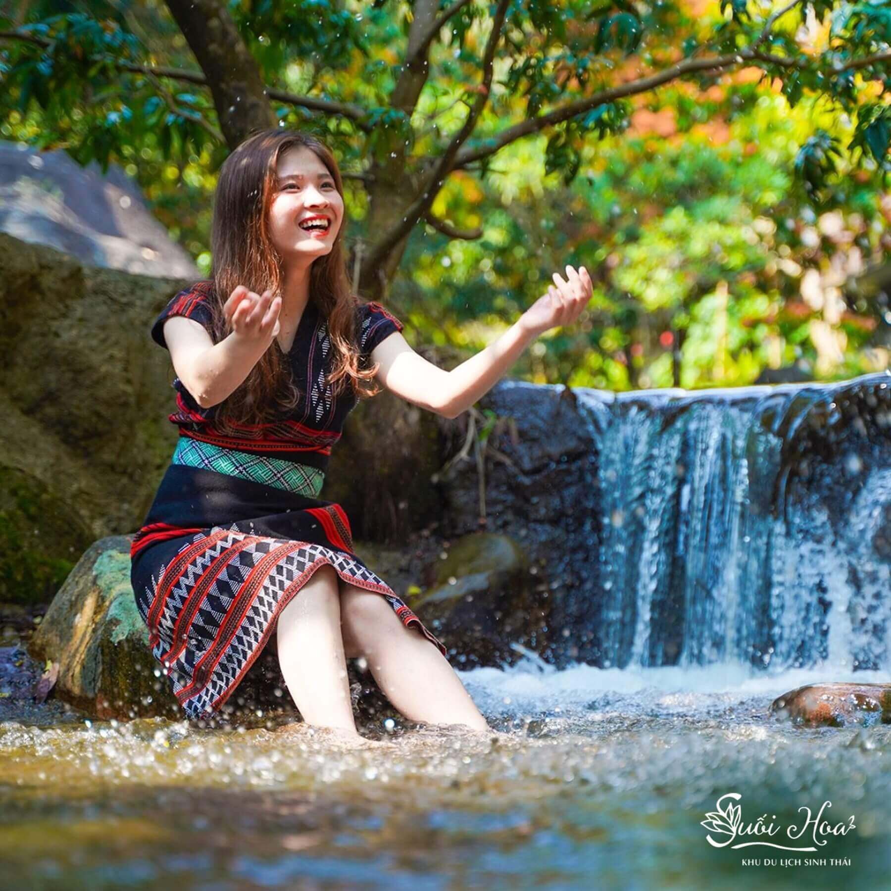 Suoi Hoa 생태 관광 지역