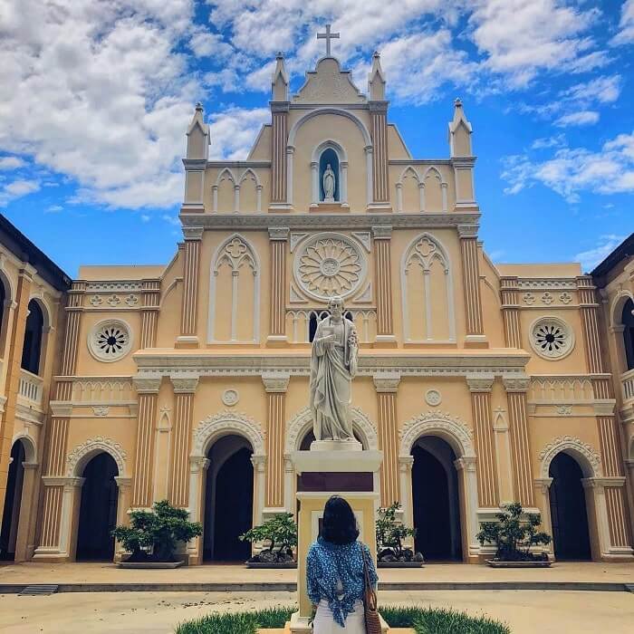 Tiểu chủng viện Làng Sông