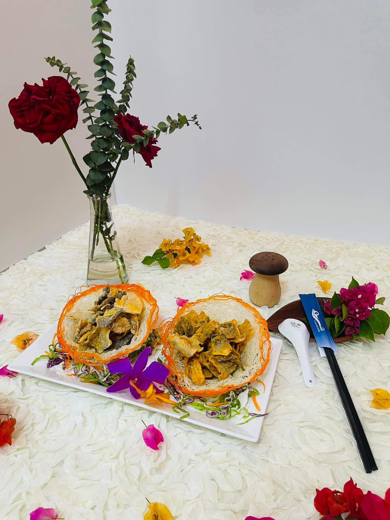 Trại cá sấu Long Xuyên