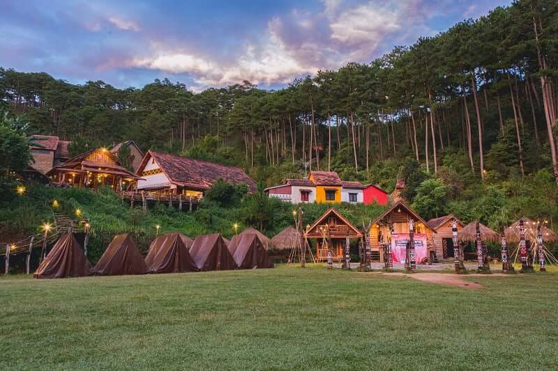 美しいおとぎ話のような風景を鑑賞