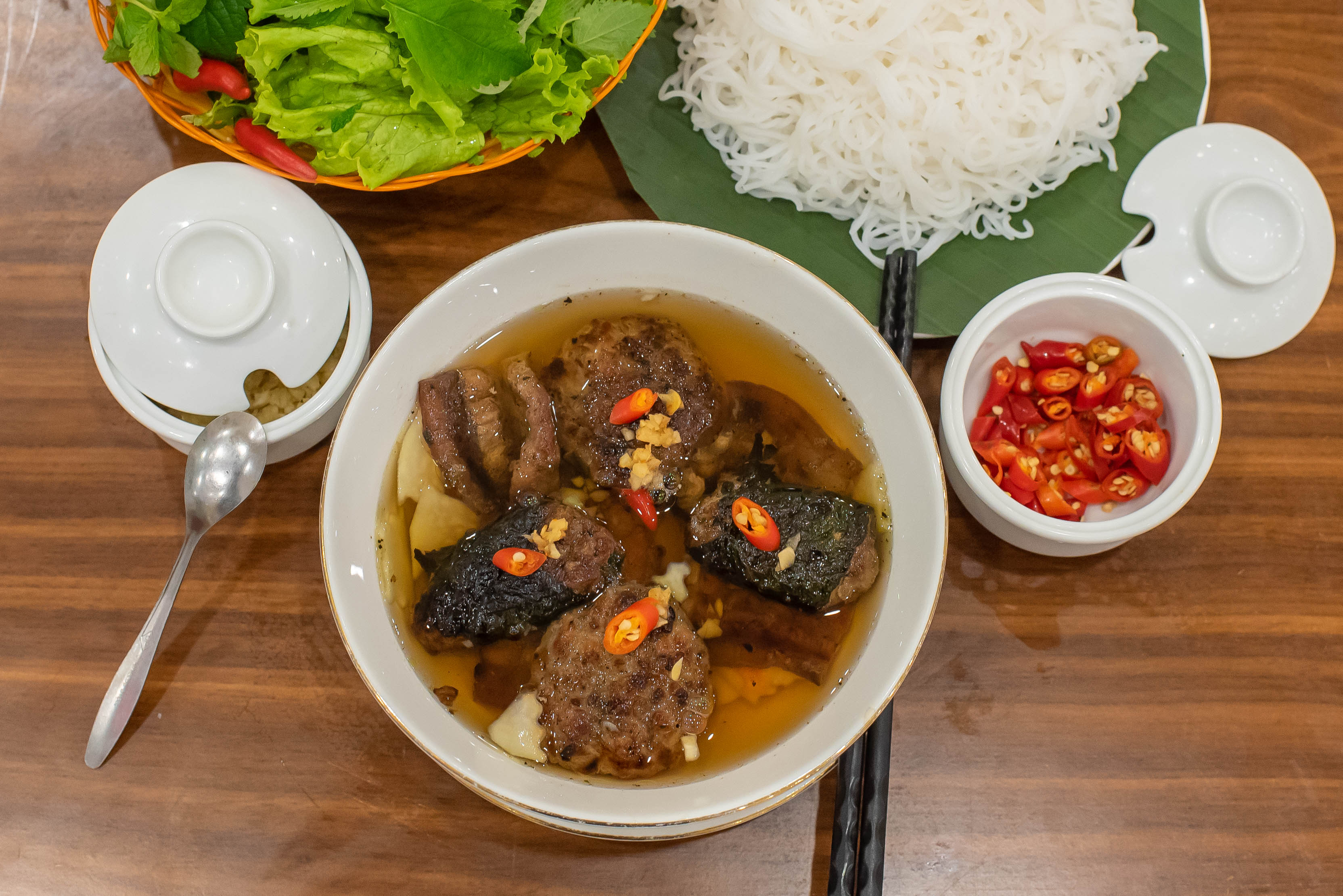 Bún chả truyền thống