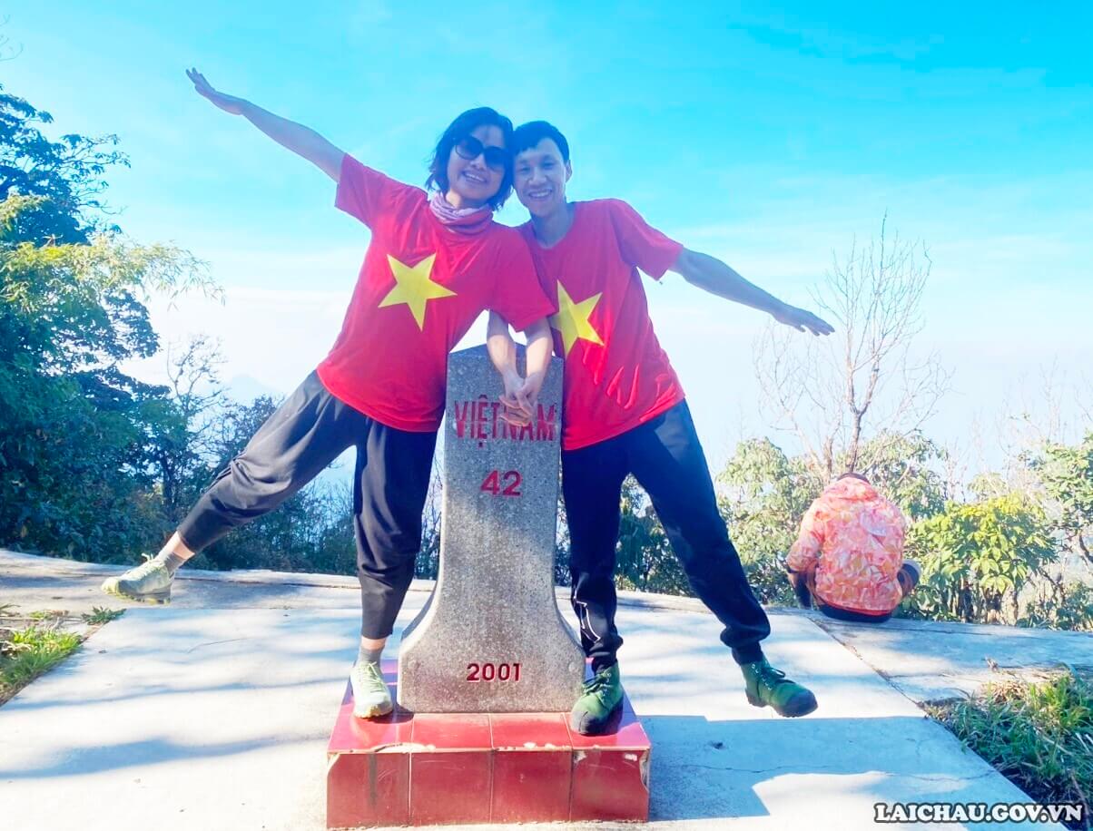 チェックインマイルストーン42。