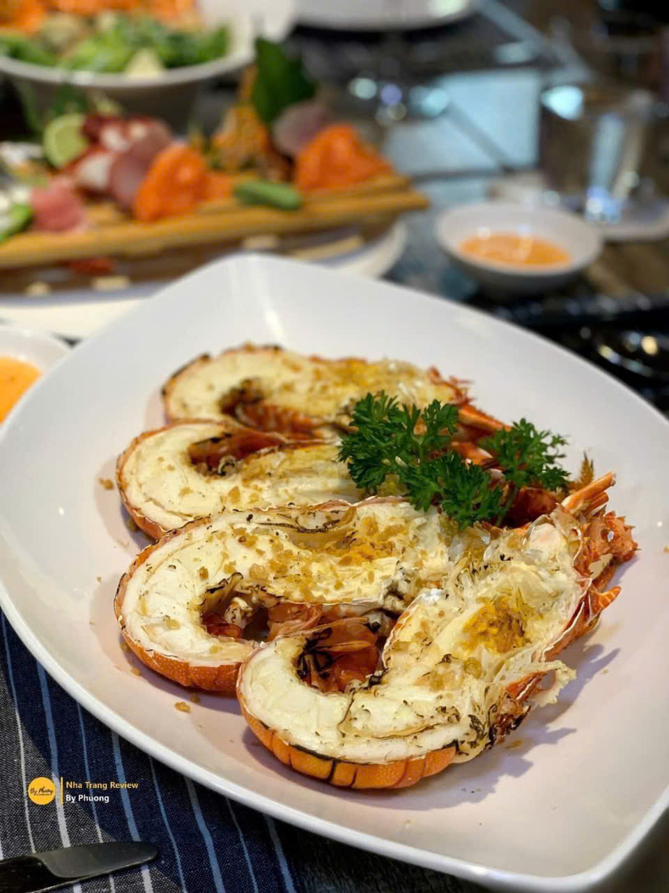 1 Tôm hùm và Buffet hải sản