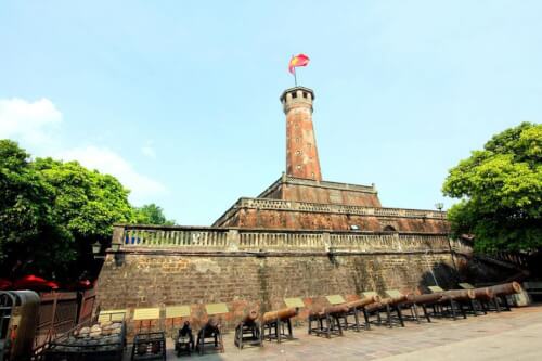 ハノイ フラッグ タワー - ハノイのトップ 15 の有名な景勝地