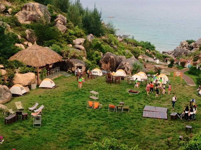 야생의 자연의 아름다움과 수많은 흥미로운 경험으로 이곳에서 휴가를 보내는 동안 기억에 남는 감동을 선사할 것입니다.